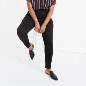 LIKE NEW Madewell Curvy High-Rise Skinny Jeans in Carbondale Wash